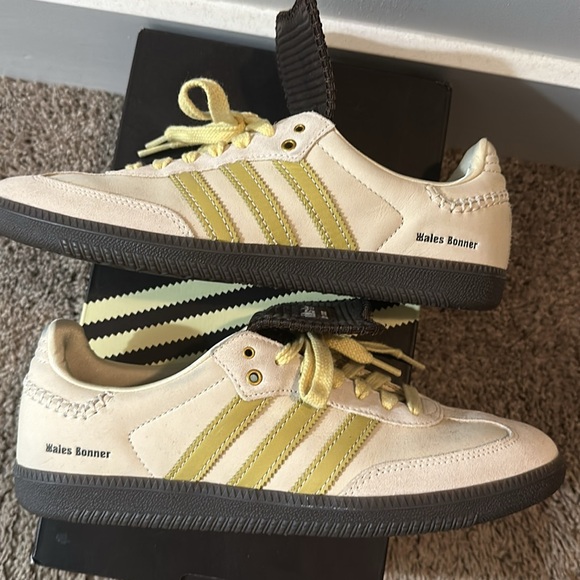 Adidas Wales Bonner Samba size M 9/W 10.5
Worn once
Comes with box and dustbag - Picture 4 of 5